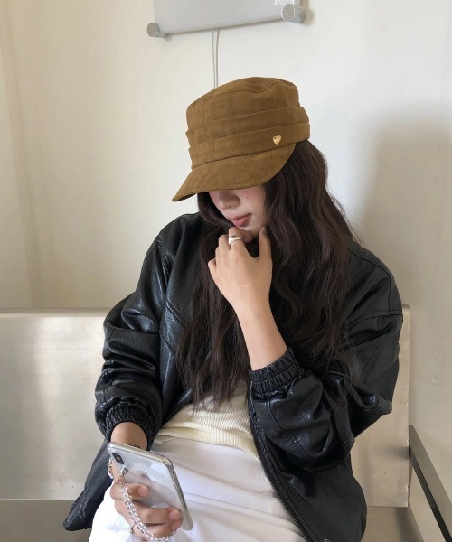 Miniministore（ミニミニストア）の「ワンポイントキャスケット スエード調帽子（キャスケット・レディース・ワインレッド/キャメル/アイボリー/ブラウン/ブラック・FREE）」の15枚目の写真