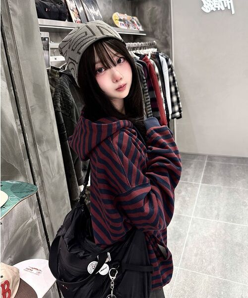 BROWNBREATH（ブラウンブレス）の「STRIPE TAG HOODIE - KHAKI（パーカー・メンズ・その他・X-LARGE/SMALL/MEDIUM/LARGE）」の9枚目の写真