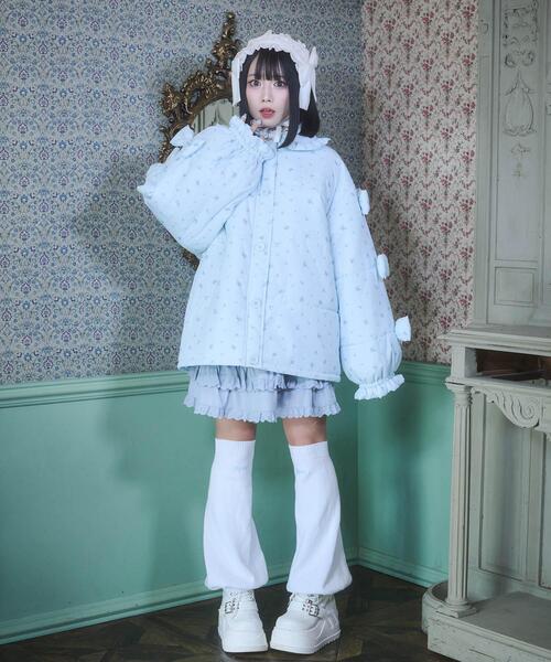 Whinny（ホワイニー）の「Whinny/リボンに包まれしぽゎりんアウター（ダウンジャケット/コート・レディース・ホワイト/サックスブルー/ブラック・FREE）」の15枚目の写真