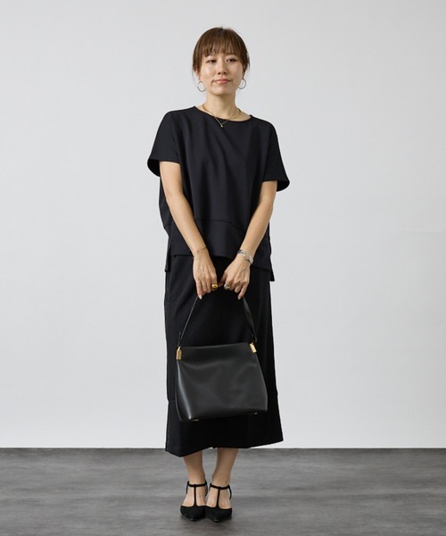 DESIGNWORKS(デザインワークス)の「【セットアップ対応】後ろボタン半袖トップス(シャツ/ブラウス・レディース・ベージュ/ブラック・フリー)」の15枚目の写真