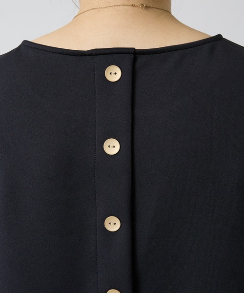 DESIGNWORKS(デザインワークス)の「【セットアップ対応】後ろボタン半袖トップス(シャツ/ブラウス・レディース・ベージュ/ブラック・フリー)」の21枚目の写真