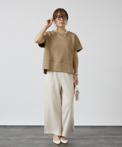 DESIGNWORKS(デザインワークス)の「【セットアップ対応】後ろボタン半袖トップス(シャツ/ブラウス・レディース・ベージュ/ブラック・フリー)」の14枚目の写真