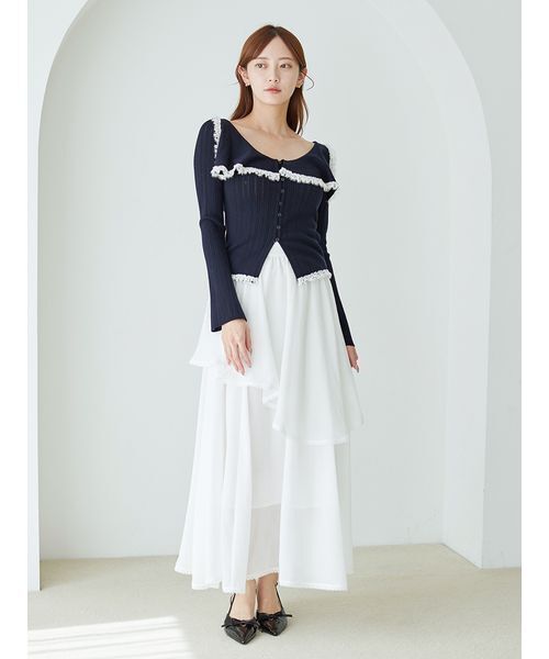 SNIDEL(スナイデル)の「Sustainableビッグカラーレーストリムニットプルオーバー(ニット/セーター・レディース・アイボリー/ミント/ネイビー・F)」の13枚目の写真