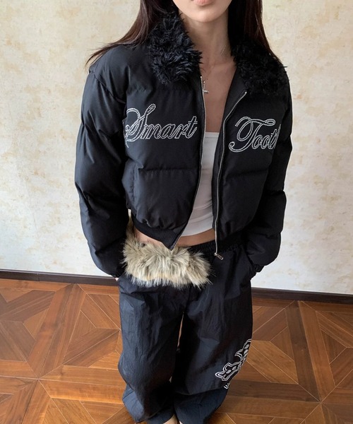 セール】もこもこ襟ラインストーン英字ロゴダウンジャケット（ダウン