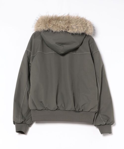 MASHIRO(マシロ)の「【MASHIRO】エコファーフード付きMA-1ジャケット(MA/EK130)(Tシャツ/カットソー・レディース・チャコールグレー/ブラック・LARGE/MEDIUM)」の8枚目の写真