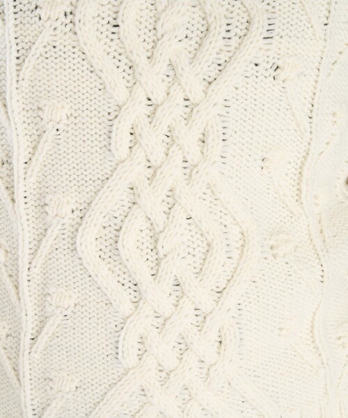 To b. by agnes b.（トゥービーバイアニエスベー）の「ウールアクリルケーブルプルオーバー（ニット/セーター・レディース・ホワイト・FREE）」の10枚目の写真