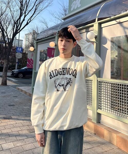 KANEITEI(カネイテイ)の「RIDGEWOOD CREWNECK (BLACK)(スウェット・レディース・ブラック・MEDIUM/LARGE/X-LARGE)」の13枚目の写真