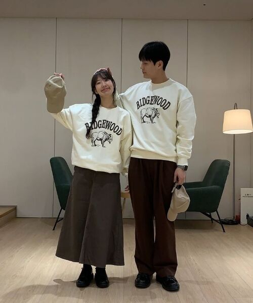 KANEITEI(カネイテイ)の「RIDGEWOOD CREWNECK (BLACK)(スウェット・レディース・ブラック・MEDIUM/LARGE/X-LARGE)」の15枚目の写真