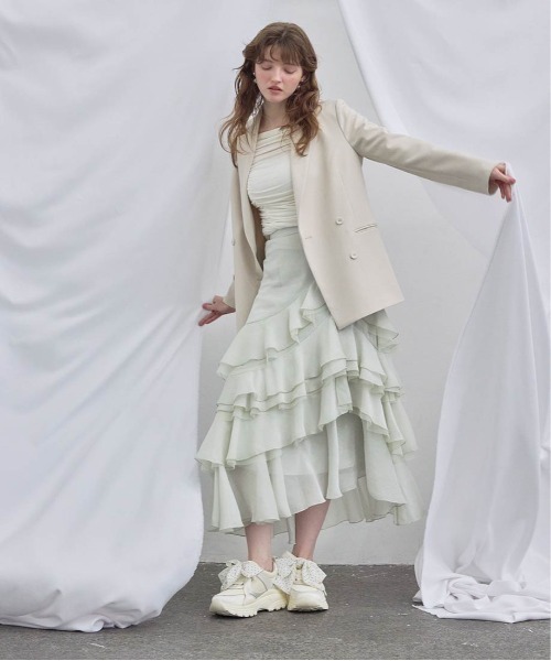 RANDA（ランダ）の「ダブルブレストテーラードジャケット（テーラードジャケット・レディース・グレー・0）」の11枚目の写真