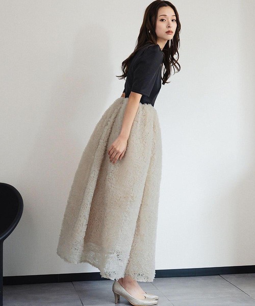 girl(ガール)の「モコモコセットアップドレス チュールフリル ロングスカート セパレート 2点セット 結婚式 ワンピース パーティードレス オケージョンドレス お呼ばれ 二次会 成人式 同窓会 謝恩会《着用動画あり》(ドレス・レディース・ホワイト系/ベージュ×ブラック/チャコールグレー・S/L/M)」の5枚目の写真