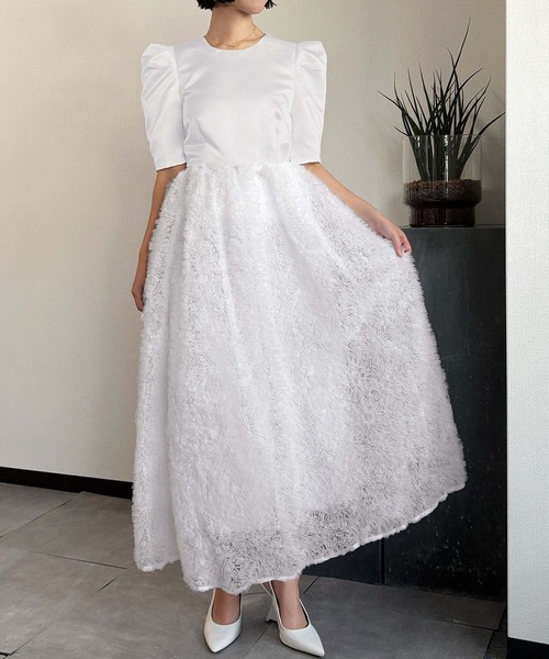 girl(ガール)の「モコモコセットアップドレス チュールフリル ロングスカート セパレート 2点セット 結婚式 ワンピース パーティードレス オケージョンドレス お呼ばれ 二次会 成人式 同窓会 謝恩会《着用動画あり》(ドレス・レディース・ホワイト系/ベージュ×ブラック/チャコールグレー・S/L/M)」の12枚目の写真