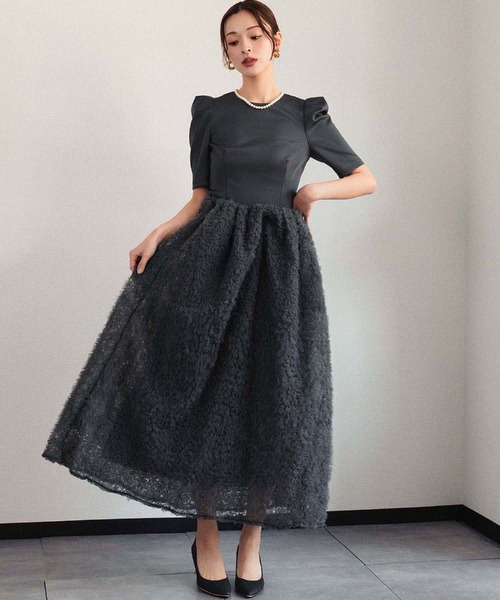 girl(ガール)の「モコモコセットアップドレス チュールフリル ロングスカート セパレート 2点セット 結婚式 ワンピース パーティードレス オケージョンドレス お呼ばれ 二次会 成人式 同窓会 謝恩会《着用動画あり》(ドレス・レディース・ホワイト系/ベージュ×ブラック/チャコールグレー・S/L/M)」の19枚目の写真