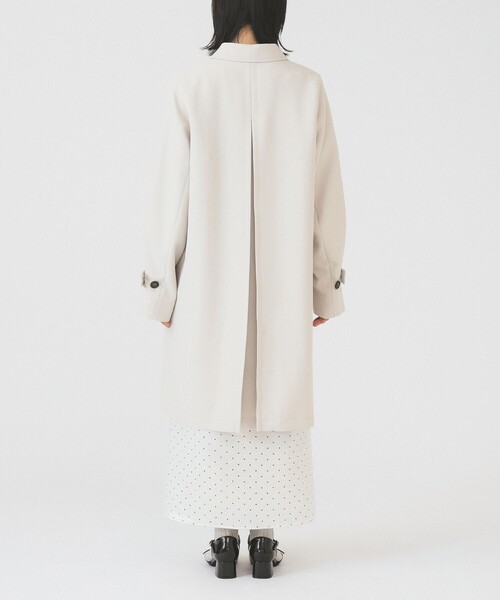 Ray BEAMS(レイビームス)の「ダブルクロス ステンカラー コート(ステンカラーコート・レディース・ホワイト系その他6/ベージュ・0/1)」の9枚目の写真