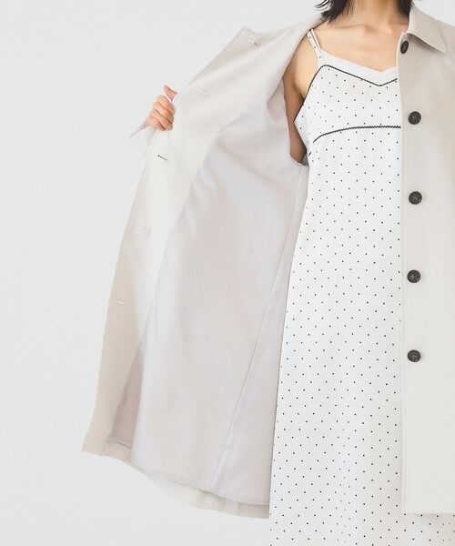 Ray BEAMS(レイビームス)の「ダブルクロス ステンカラー コート(ステンカラーコート・レディース・ホワイト系その他6/ベージュ・0/1)」の17枚目の写真