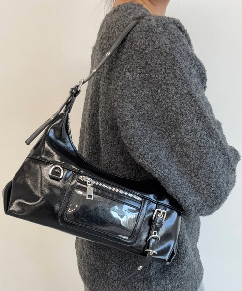 AUREN(オーレン)の「【ユニセックス】パネルポケットワンショルダー 軽量/通勤・通学(ショルダーバッグ・メンズ・ブラック/ブラック系その他/レッド系その他/レッド/ホワイト系その他/ホワイト・FREE)」の9枚目の写真