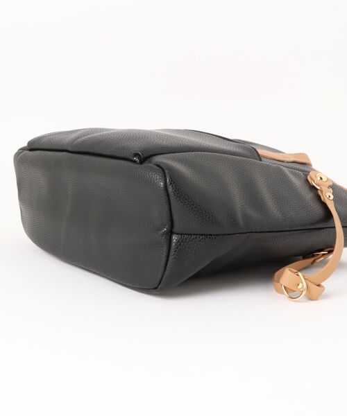 florist（フローリスト）の「レザータッチバイカラートートバッグ/ビジネスバッグ/オフィスバッグ（ビジネスバッグ・レディース・モカ/ホワイト/ブラック・FREE）」の9枚目の写真