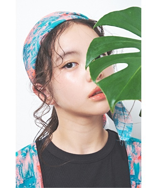 maarook（マルーク）の「アブストラクトハンカチーフスリーブワンピース（ワンピース・キッズ・グリーン・140cm/150cm/160cm）」の3枚目の写真