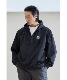 JAMIE WEST（ジェイミーウエスト）の「アクティブハーフジップフードパーカー（ブラック）（マウンテンパーカー）」