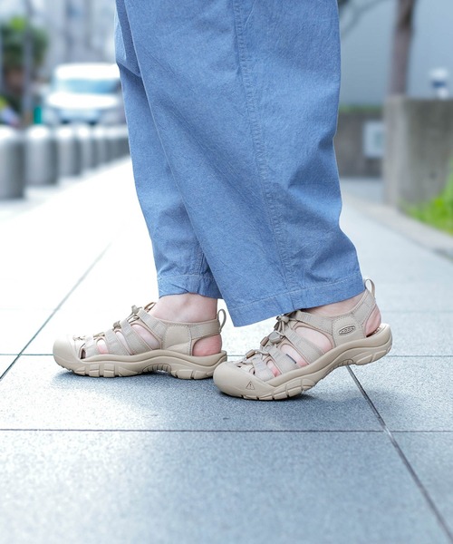 KEEN（キーン）の「[KEEN] NEWPORT H2 / ニューポート エイチツー (womens)（サンダル・レディース・ライトベージュ/ブラック・65/70/75）」の12枚目の写真