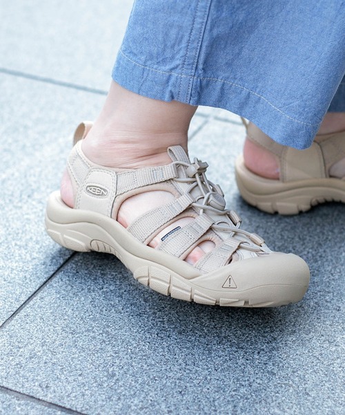 KEEN（キーン）の「[KEEN] NEWPORT H2 / ニューポート エイチツー (womens)（サンダル・レディース・ライトベージュ/ブラック・65/70/75）」の15枚目の写真