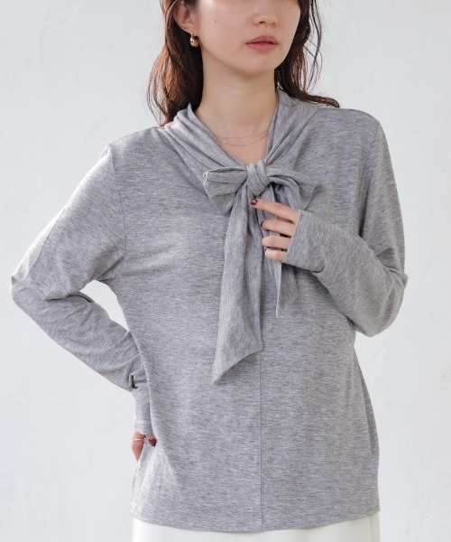 Bou Jeloud（ブージュルード）の「前後２ＷＡＹリボンタイカットソー（Tシャツ/カットソー・レディース・オフホワイト/グレー/ブラック/ネイビー・FREE）」の3枚目の写真