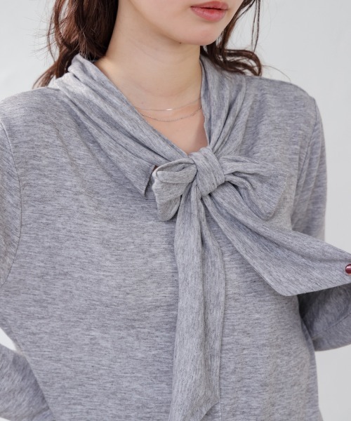 Bou Jeloud（ブージュルード）の「前後２ＷＡＹリボンタイカットソー（Tシャツ/カットソー・レディース・オフホワイト/グレー/ブラック/ネイビー・FREE）」の10枚目の写真