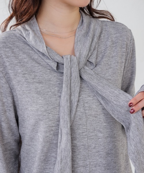 Bou Jeloud（ブージュルード）の「前後２ＷＡＹリボンタイカットソー（Tシャツ/カットソー・レディース・オフホワイト/グレー/ブラック/ネイビー・FREE）」の17枚目の写真