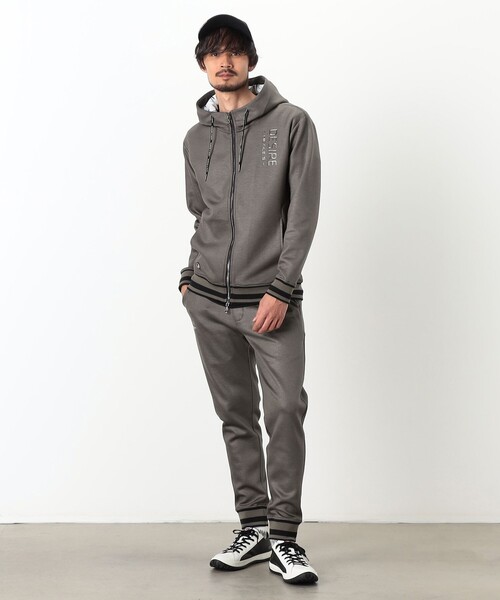 NICOLE CLUB FOR MEN（ニコルクラブフォーメン）の「【NICOLE SPORTS】ダンボールニットテックパンツ（その他パンツ・メンズ・チャコールグレー/カーキ/ブラック・M/XL/L）」の5枚目の写真