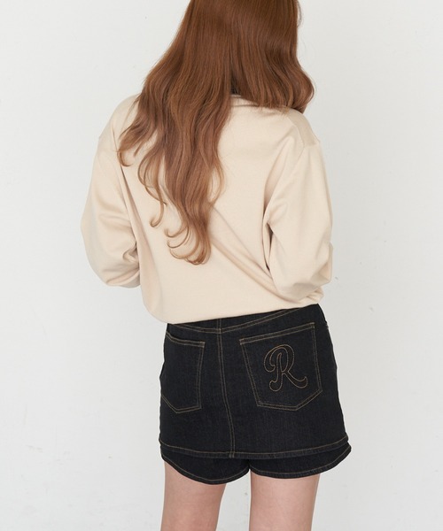 RAY CASSIN（レイカズン）の「襟付V胸刺繍ニット（ニット/セーター・レディース・グレー/アイボリー/ライトベージュ/ネイビー・FREE）」の7枚目の写真