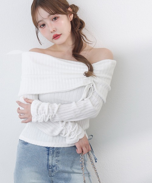 one after another NICE CLAUP(ワンアフターアナザーナイスクラップ)の「リボンドロストオフショルニットソー(Tシャツ/カットソー・レディース・チャコールグレー/ライトピンク/ブラック/アイボリー・FREE)」の22枚目の写真