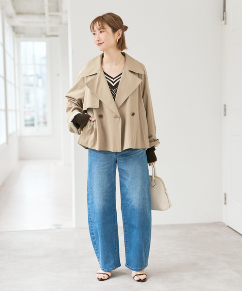 Spick & Span（スピックアンドスパン）の「ソフトツイルショートトレンチコート（トレンチコート・レディース・ネイビー/ベージュ・38/36）」の3枚目の写真