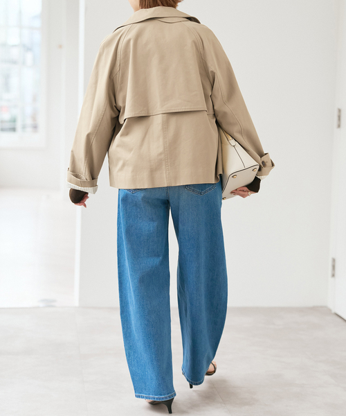 Spick & Span（スピックアンドスパン）の「ソフトツイルショートトレンチコート（トレンチコート・レディース・ネイビー/ベージュ・38/36）」の14枚目の写真