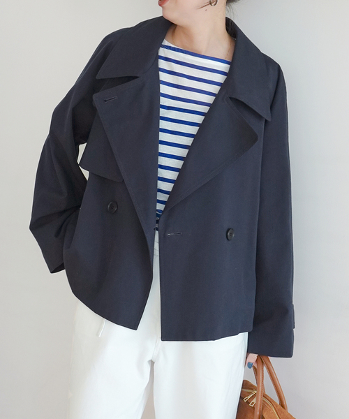 Spick & Span（スピックアンドスパン）の「ソフトツイルショートトレンチコート（トレンチコート・レディース・ネイビー/ベージュ・38/36）」の17枚目の写真
