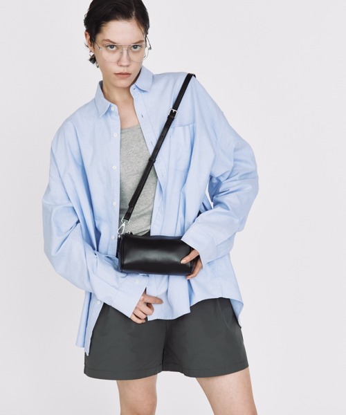 arholiday.standard(エーアールホリデースタンダード)の「soft leather mini square bag / 2wayソフトレザーミニスクエアバッグ(ボストンバッグ・レディース・ブラック・FREE)」の8枚目の写真