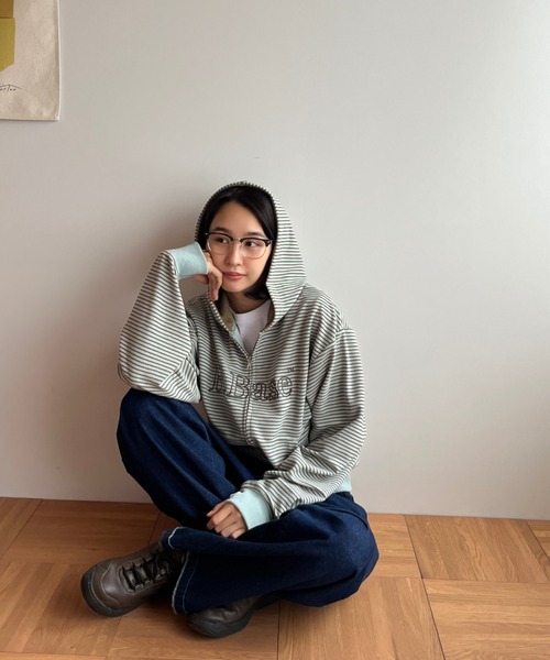 BROKEN BASE（ブロークンベース）の「B.Base Border Double-Zip Hoodie / B.Base ボーダーダブルジップフーディー（パーカー・メンズ・グレー系/ブルー系/ブラック系/カーキ系/アイボリー系/ブラウン系・SMALL/MEDIUM/LARGE）」の14枚目の写真
