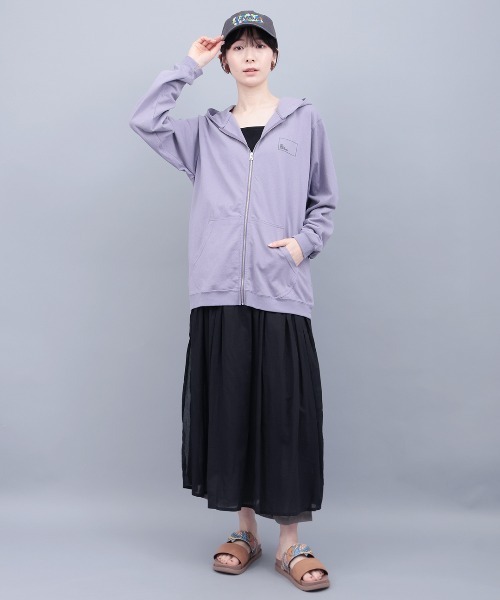 チチカカ（チチカカ）の「カラフルペイント風刺繍キャップ（キャップ・レディース・ホワイト/ブラック/モカ・FREE）」の6枚目の写真