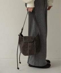 lawgy | 2way round form flap bag / 2wayラウンドフォームフラップバッグ(ショルダーバッグ)