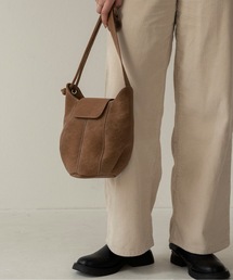 lawgy（ラウジー）の「2way round form flap bag / 2wayラウンドフォームフラップバッグ（ショルダーバッグ）」