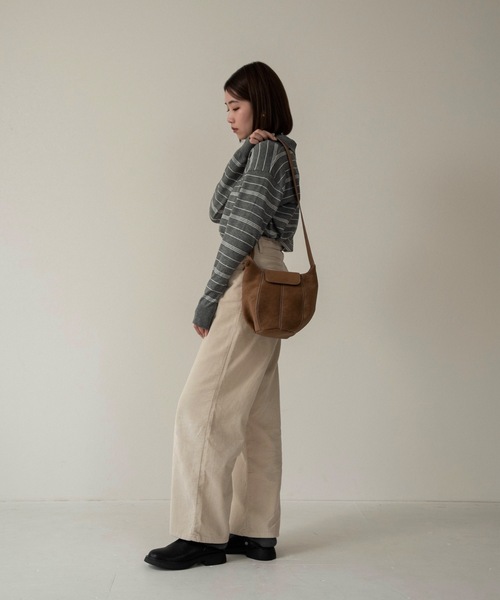lawgy(ラウジー)の「2way round form flap bag / 2wayラウンドフォームフラップバッグ(ショルダーバッグ・レディース・キャメル/ダークブラウン系/ブラック・FREE)」の8枚目の写真