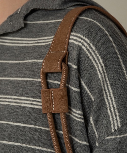 lawgy(ラウジー)の「2way round form flap bag / 2wayラウンドフォームフラップバッグ(ショルダーバッグ・レディース・キャメル/ダークブラウン系/ブラック・FREE)」の10枚目の写真