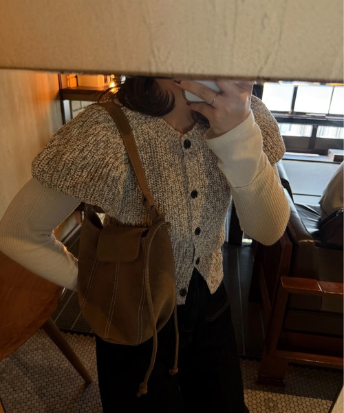 lawgy(ラウジー)の「2way round form flap bag / 2wayラウンドフォームフラップバッグ(ショルダーバッグ・レディース・キャメル/ダークブラウン系/ブラック・FREE)」の19枚目の写真