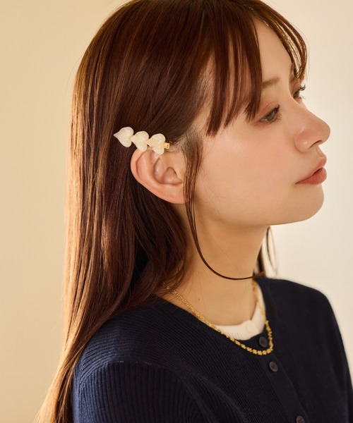 mysty woman(ミスティウーマン)の「トリプルハートクリップ 667550(バレッタ/ヘアクリップ・レディース・オフホワイト/ブラウン/ブルー系その他・FREE)」の1枚目の写真