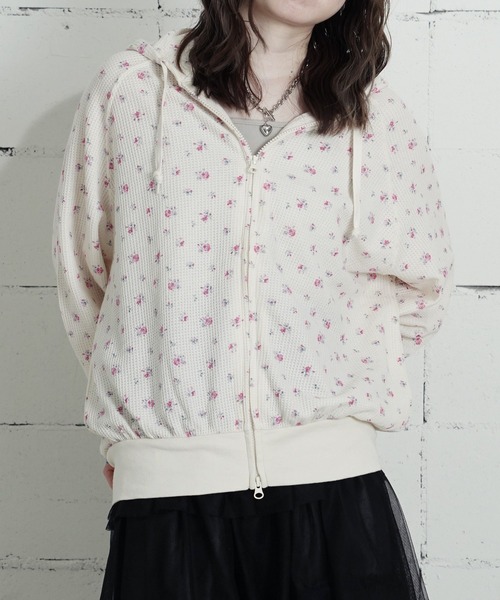 JEMORGAN(ジェーイーモーガン)の「"04"≪JEMORGAN≫ワッフル 花柄 ジップパーカー(パーカー・レディース・ピンク系2/ピンク系1/ライラック系1/パープル系1/ブルー系1・FREE)」の3枚目の写真