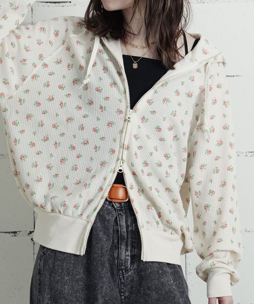 JEMORGAN(ジェーイーモーガン)の「"04"≪JEMORGAN≫ワッフル 花柄 ジップパーカー(パーカー・レディース・ピンク系2/ピンク系1/ライラック系1/パープル系1/ブルー系1・FREE)」の5枚目の写真