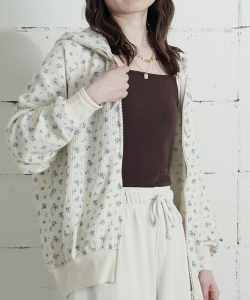 JEMORGAN(ジェーイーモーガン)の「"04"≪JEMORGAN≫ワッフル 花柄 ジップパーカー(パーカー・レディース・ピンク系2/ピンク系1/ライラック系1/パープル系1/ブルー系1・FREE)」の7枚目の写真