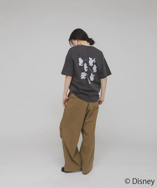 KBF(ケイビーエフ)の「Disney/プリント TEE(Tシャツ/カットソー・レディース・チャコールグレー/オフホワイト・ONE)」の20枚目の写真