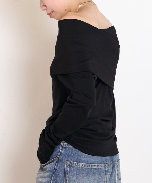 EVERYDAY I LIKE.（エヴリディアイライク）の「*ドレープオフショルダープルオーバー（Tシャツ/カットソー・レディース・ブラック・FREE）」の2枚目の写真