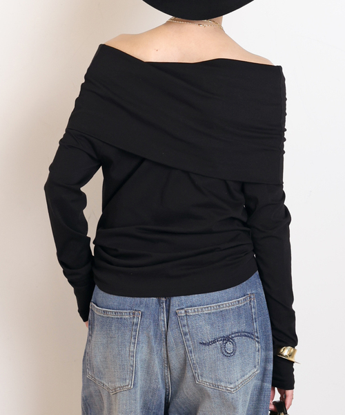 EVERYDAY I LIKE.（エヴリディアイライク）の「*ドレープオフショルダープルオーバー（Tシャツ/カットソー・レディース・ブラック・FREE）」の3枚目の写真