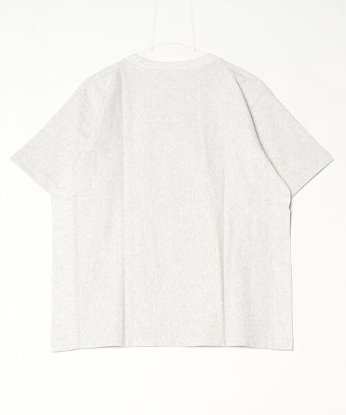 Champion（チャンピオン）の「チャンピオン  RW SHORT SLEEVE T-SHIRT（Tシャツ/カットソー・メンズ・ベージュ/アイボリー・M/L/LL）」の3枚目の写真
