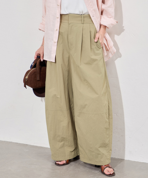 JOURNAL STANDARD(ジャーナルスタンダード)の「マットクロスコクーンワイドパンツ(その他パンツ・レディース・ベージュ/ブラック・38/36)」の19枚目の写真